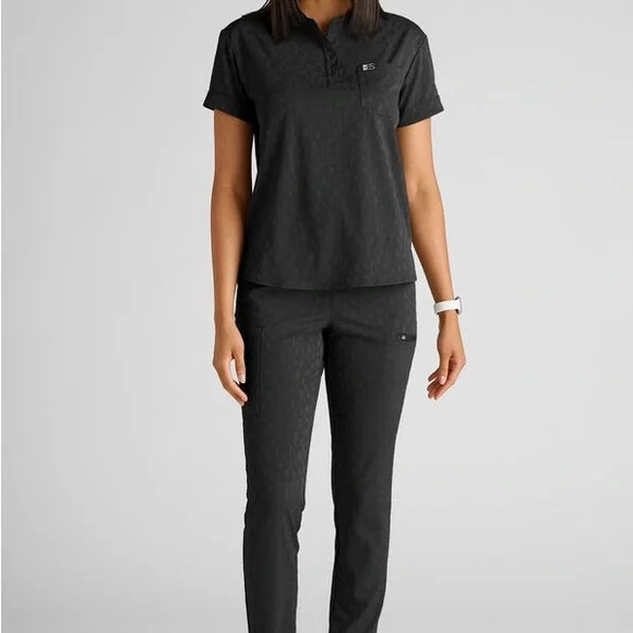 Easy STRETCH Olivia Women's Jacquard 7-Pocket Slim Leg Jogger Scrub Pant - Picture 2 of 2